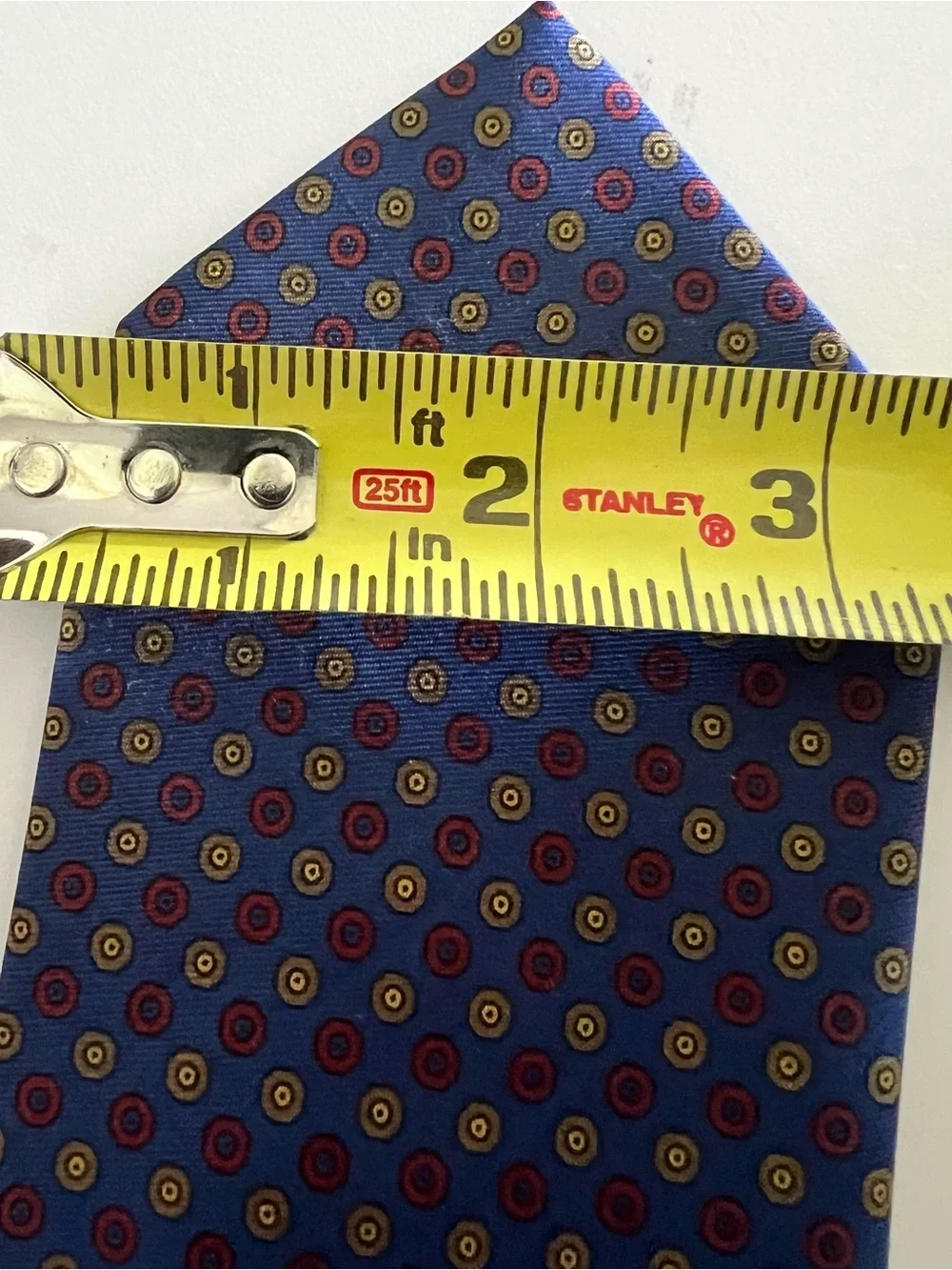 Elegant John Comfort London England 100% Silk Men,s Necktie, Blue, Red, Golden
